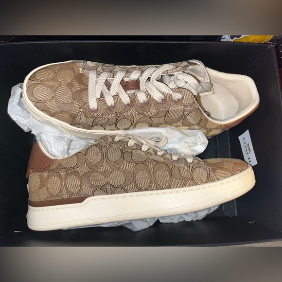 Coach shoes women’s 10 - Picture 1 of 2